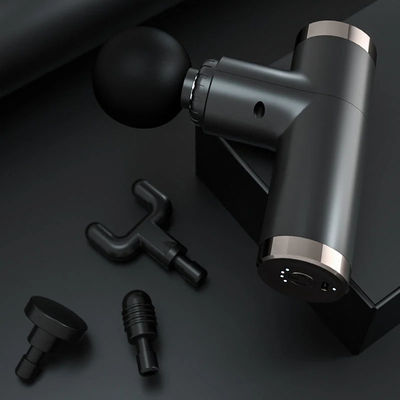 4단으로 근육을 풀고 강력한 타격 마사지 총 920g 미니 금속 ABS 디자인